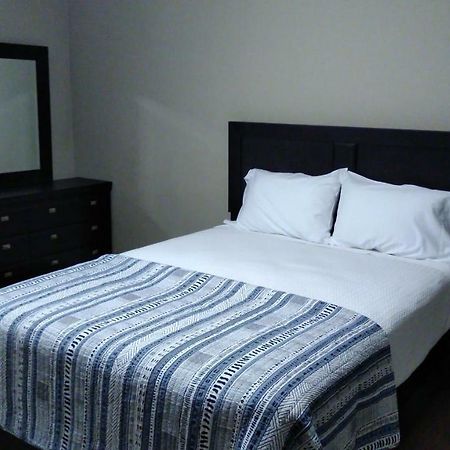 Campbell'S Accommodations Gull Lake Экстерьер фото